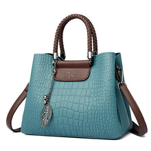 Załaduj obraz do przeglądarki galerii, Luxury Designer Leather Women Messenger Bags Crocodile Female Crossbody Shoulder Hand bag For Women High Quality Ladies Handbags
